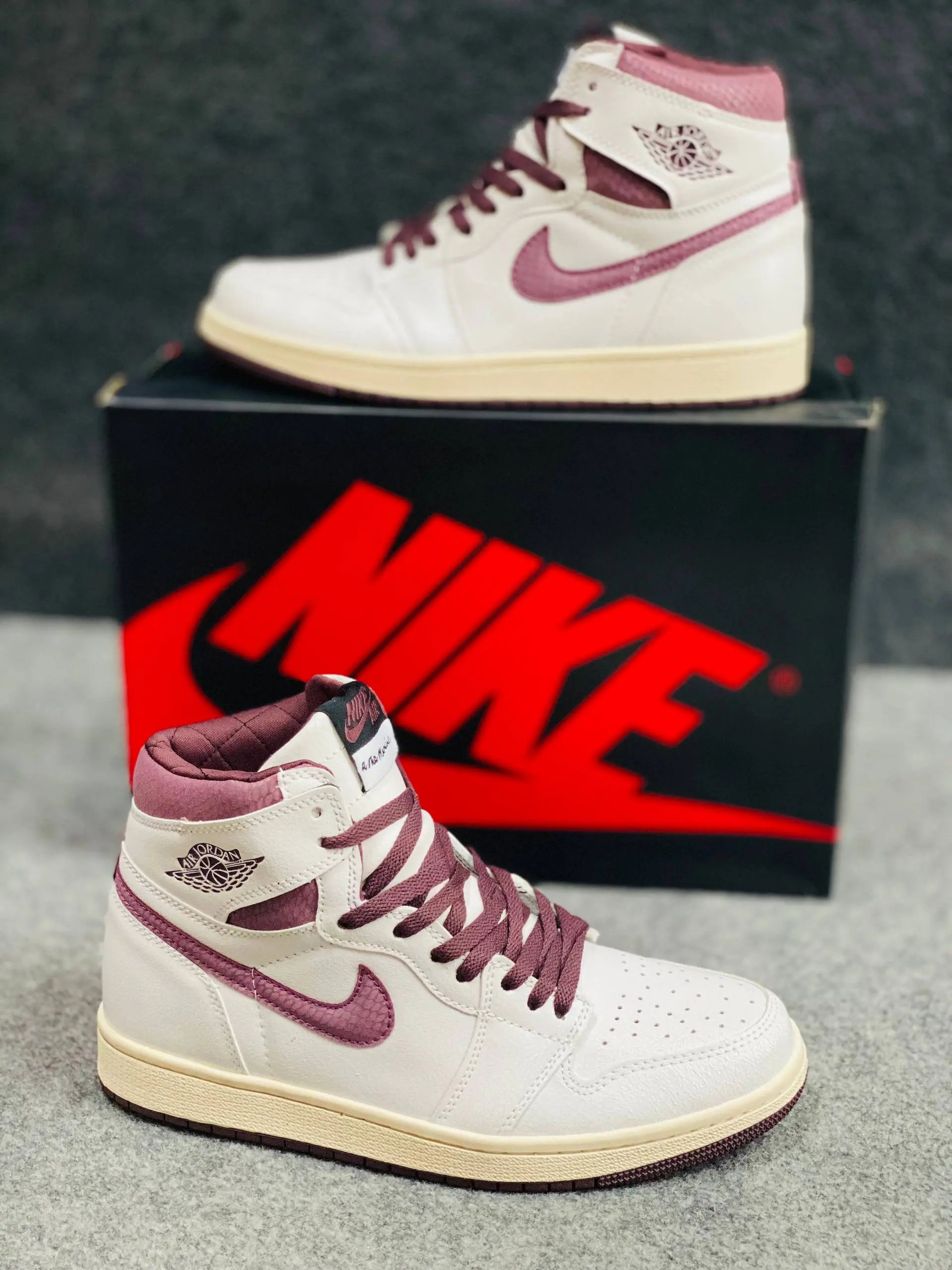 Air Jordan 1 High OG x A Ma Maniére "Airness"