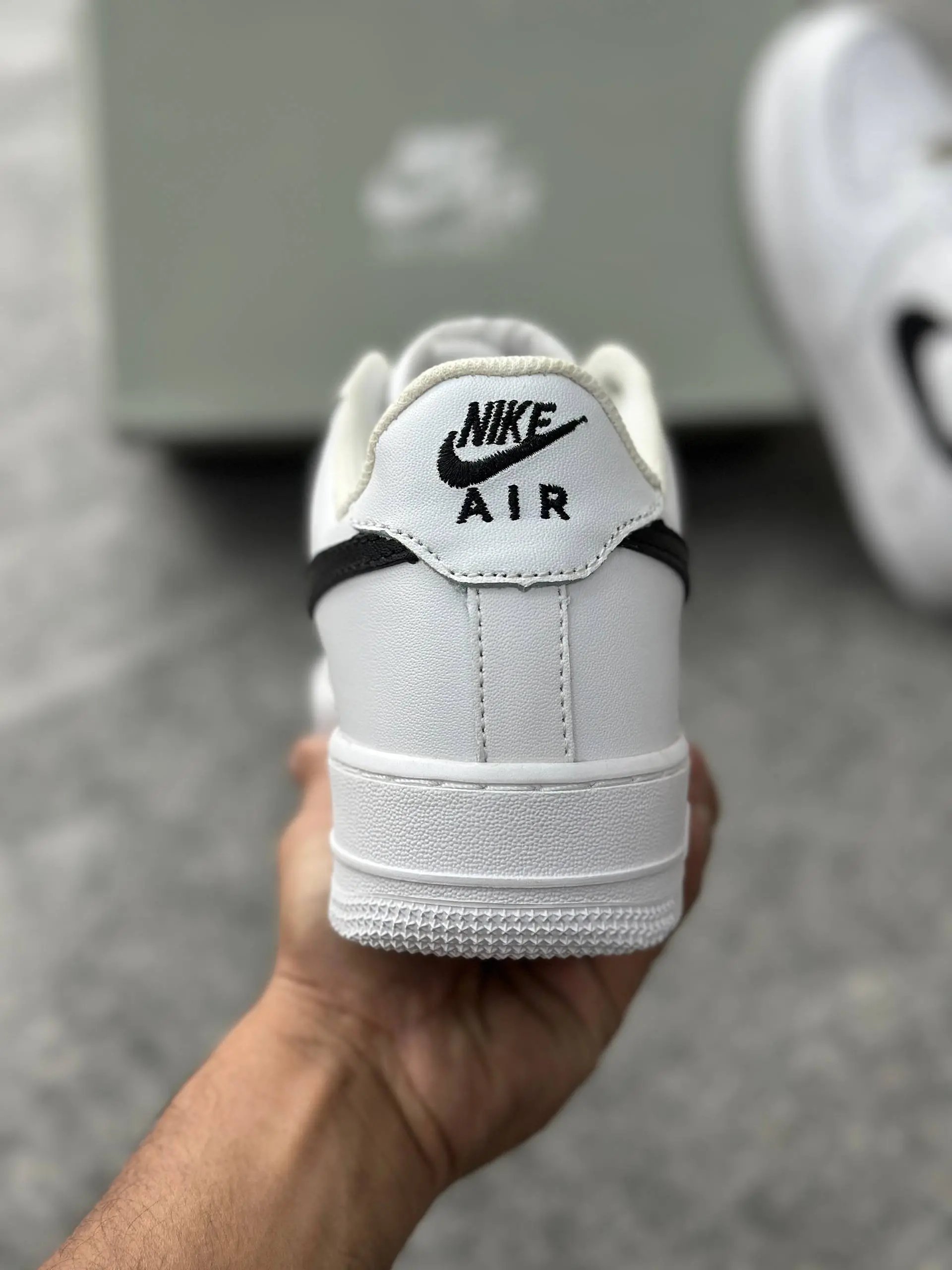 Nike Air Force 1 Low "White Black" (Panda)